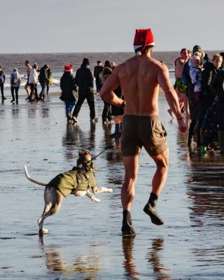 Boxing Day dip, Cromer Beach 🎅🏼

Hundreds turned out to take the plunge in this year’s Boxing Day dip at Cromer beach.

After a 10-second countdown, a stampede of brave beachgoers bounded towards the North Sea for a festive tradition which raises thousands of pounds for local charities across Norfolk every year.And it was December sunshine rather than snow that beamed down on the hardy souls braving the 4C waters on Boxing Day, with many others watching on from the pier and Esplanade.

This year’s dip raised funds for Cromer Community and Hospital Friends – a charity helping to enhance care and treatment for patients across north Norfolk.

The annual event is put on by the North Norfolk Beach Runners, and after 20 years it was the final time that Clive Hedges was taking charge of organising the dip, after stepping down as the group’s chairman earlier this year.

🗞️ @eastern_daily_press 
📸 @ellie_jonesphotography